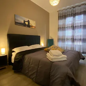 Apartamento Trilocale In Piazza Duomo, Milão